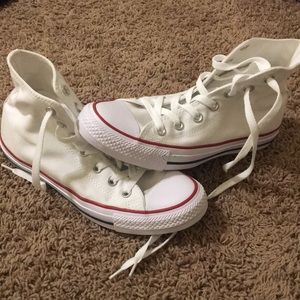 Never worn before white high top converse women’s